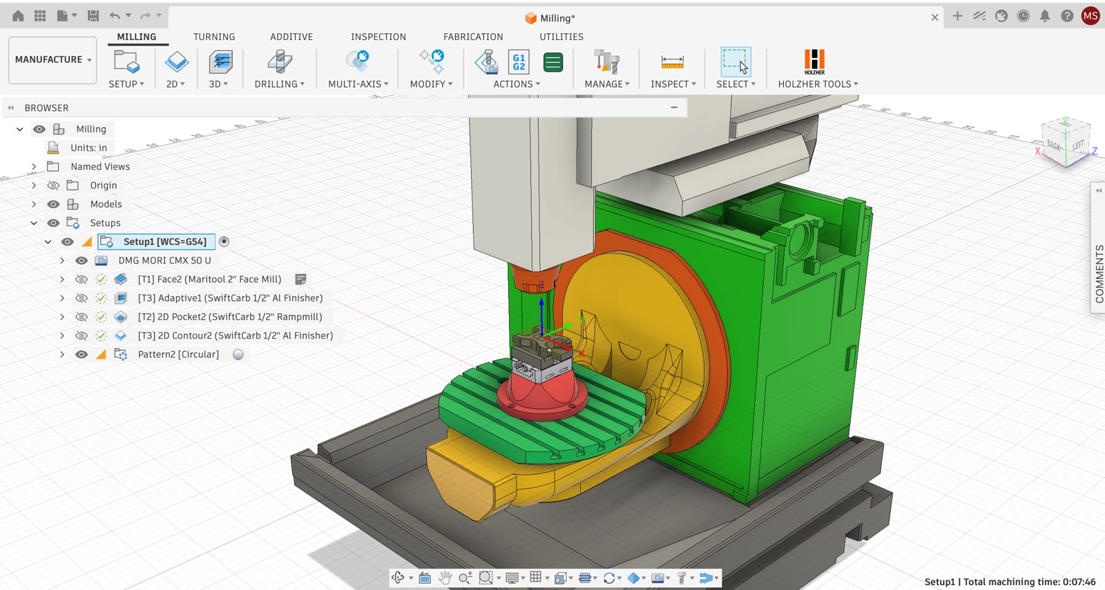 Autodesk Fusion Manufacture-Arbeitsbereich mit CAM-Setup-Baum und einer 5-Achs-Bearbeitungssimulation